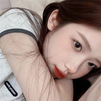 闪婚后小娇妻马甲捂不住了